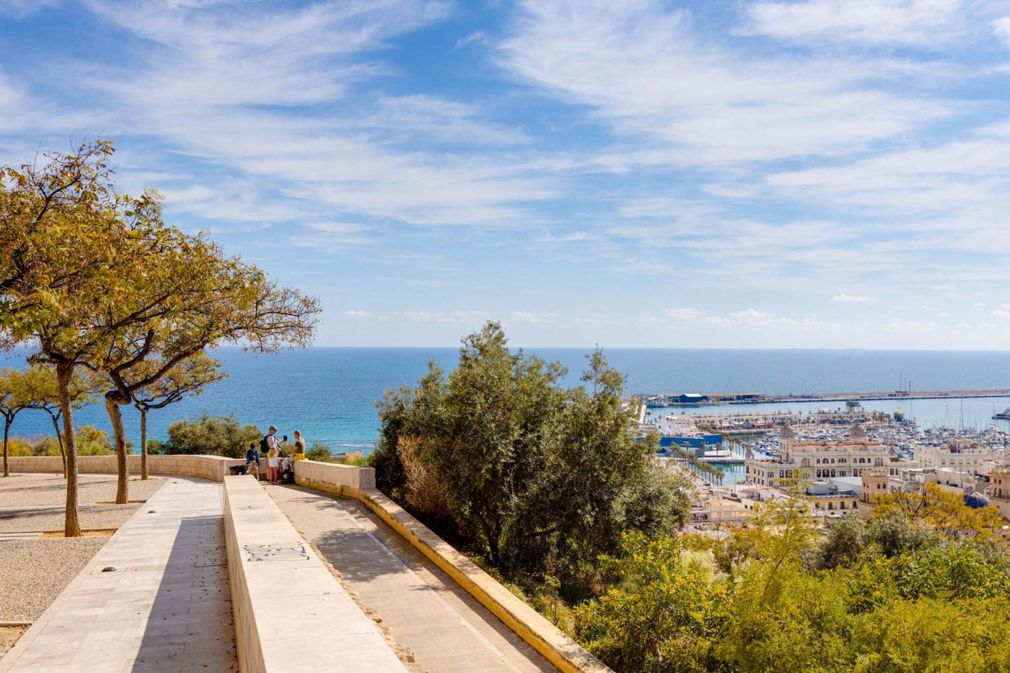 Hb Apartments - Mercado Central - Rambla Alicante - La Suite De La Playa Esterno foto
